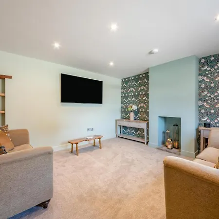 5 Bed In Oc-r35029 * Branthwaite