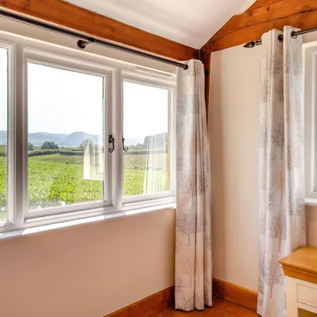 5 Bed In Oc-r35029 Prázdninový dům