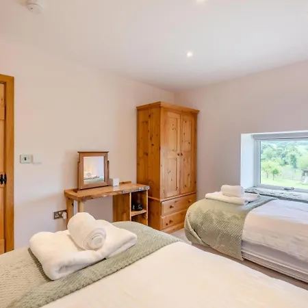 5 Bed In Oc-r35029 Prázdninový dům